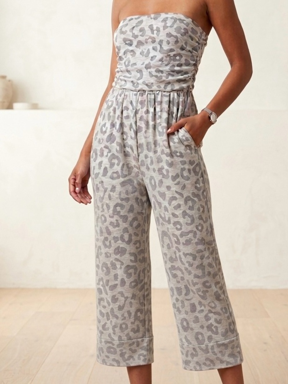 Anistar Grey Leopard Print Strapless Ruched Tube Top Jumpsuit Pockets Size: S